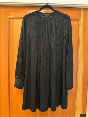 rag & bone Black Long-Sleeve Pleated Shift Dress with Button-Shoulder Detail